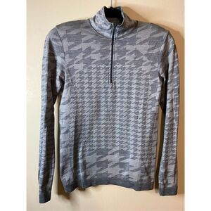 Fits like a Med, Adidas by Stella McCartney grey houndstooth long sleeve tee.